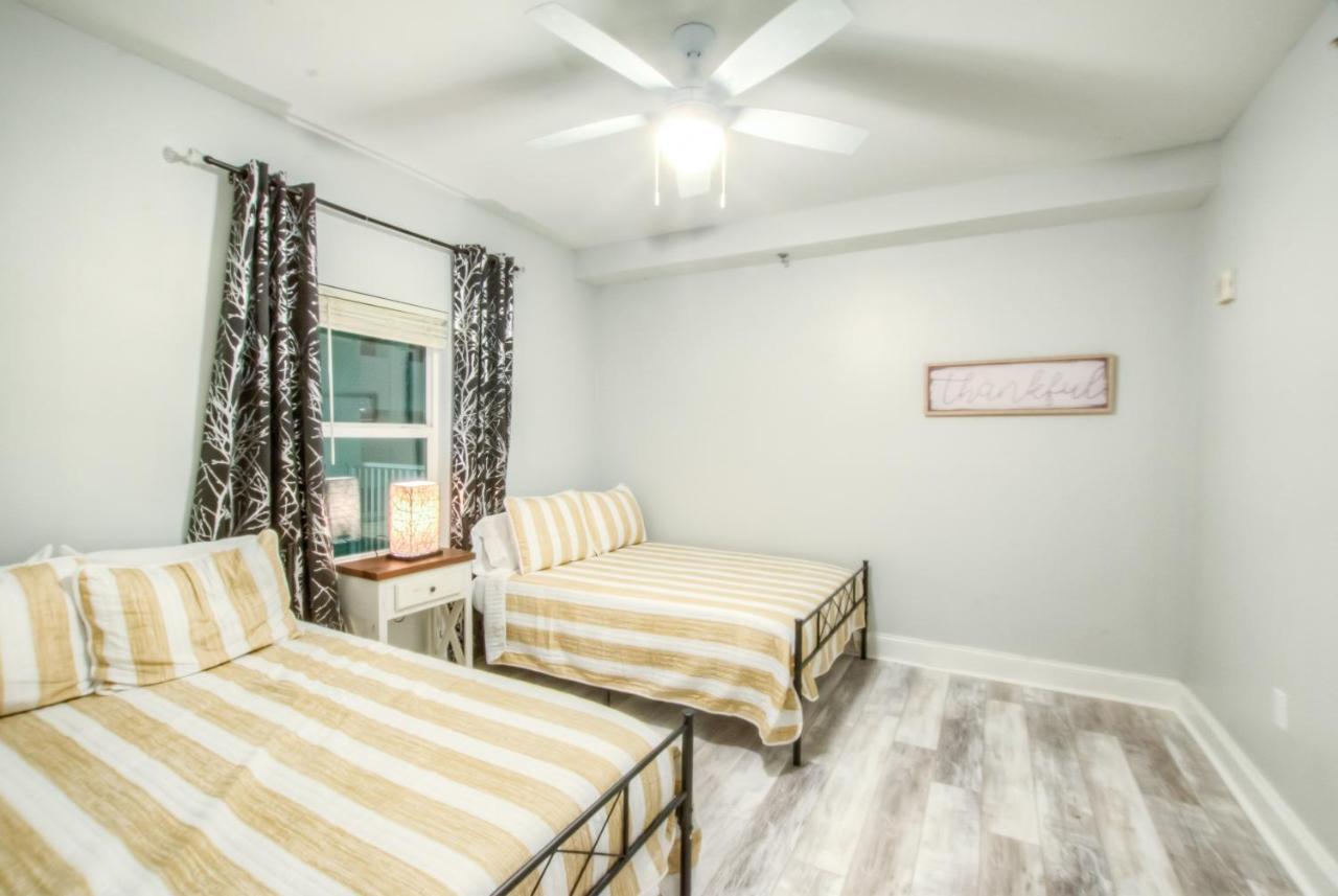 Brand New!Laketown Wharf 334! Beautiful 3 Bd, Great Amenities, And Great Location Панама-Сіті-Біч Екстер'єр фото